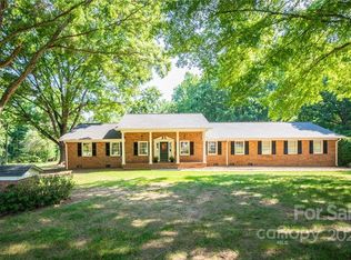 7701 Irwin Rd, Charlotte, NC 28215