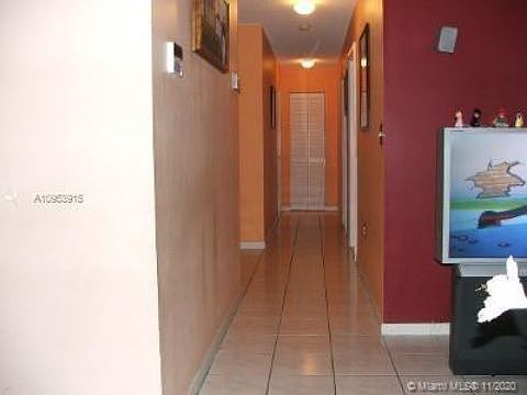2nd image of 471 NW 82nd Ave APT 717