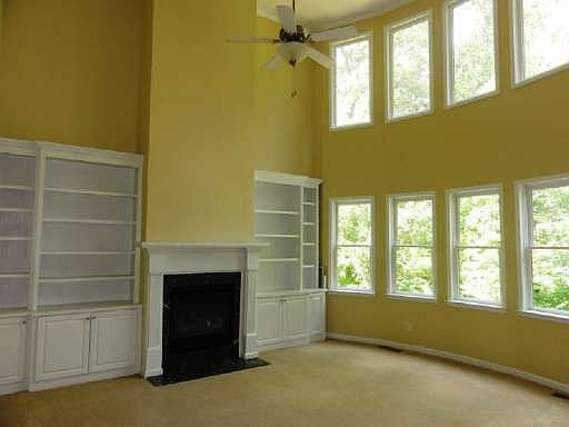 2nd image of 9129 Loxford St