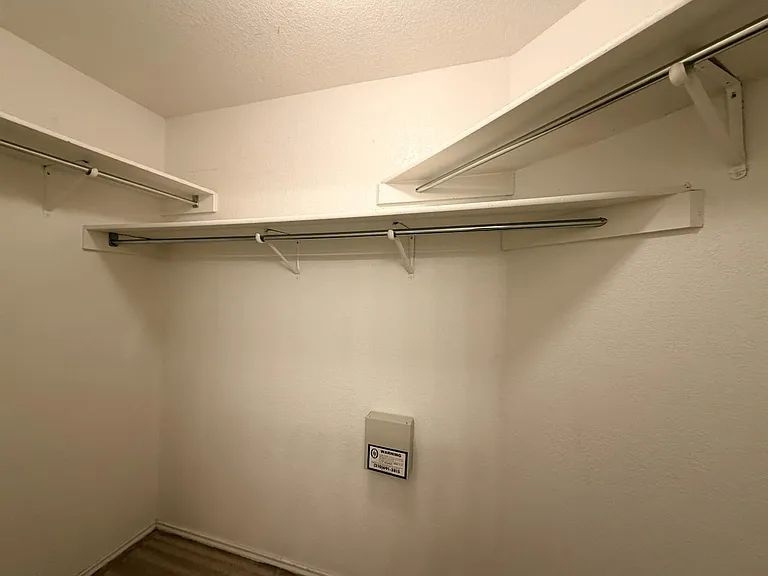 Unit Photo