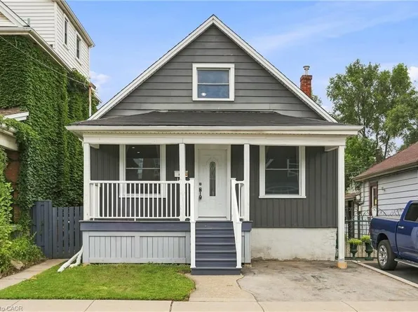 241 Rosslyn Ave N, Hamilton, ON L8L 7P9