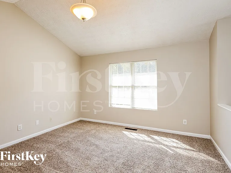 5098 Bird Rd — Photo 5