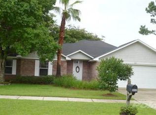 5864 Shady Woods Ct, Gulf Shores, AL 36542