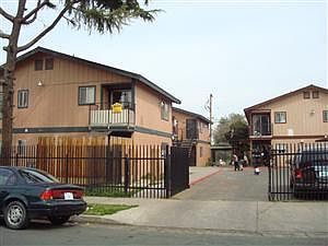 1st image of 460 N Glenn Ave APT 201