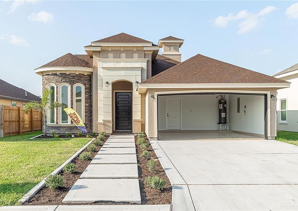 1st image of 2701 Imperial Oaks Dr