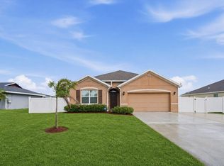 428 SE Fairchild Avenue, Port St Lucie, FL 34984