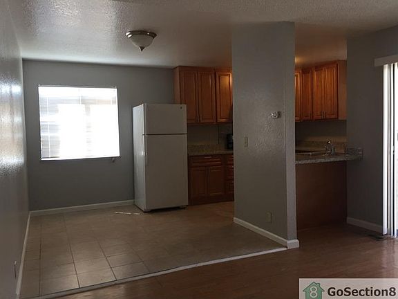 3rd image of 1427 Kingman Ave APT 1