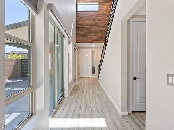 4th image of 9710 Hiking Ave