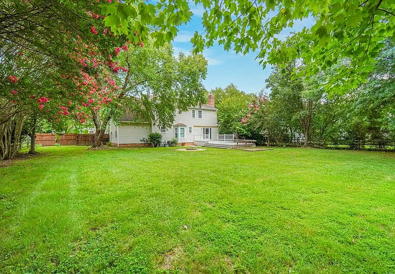 94 Cleremont Dr — Photo 42