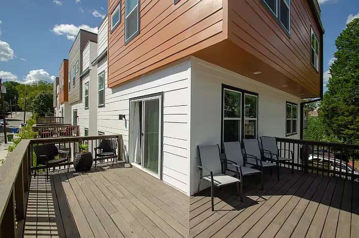 211 Crumley St SW — Photo 10