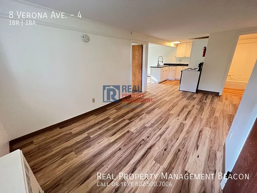 Building Photo - 8 Verona Ave #4