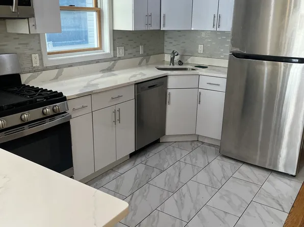 44 Wallis Ave #1, Jersey City, NJ 07306