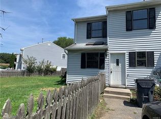 510 Saracino Dr, Maybrook, NY 12543
