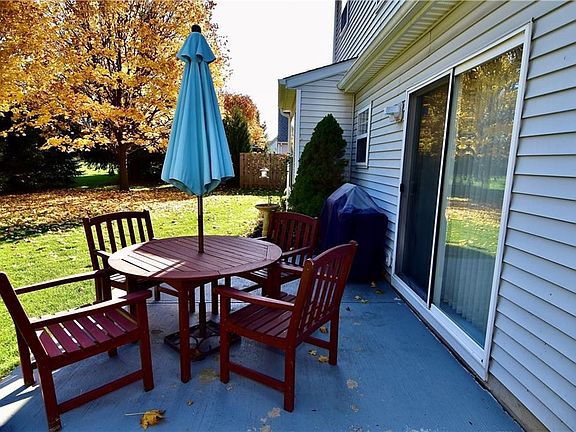 4th image of 24480 Grove Pond Way #50