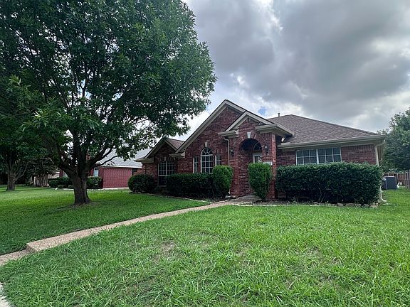2nd image of 10113 Noel Dr