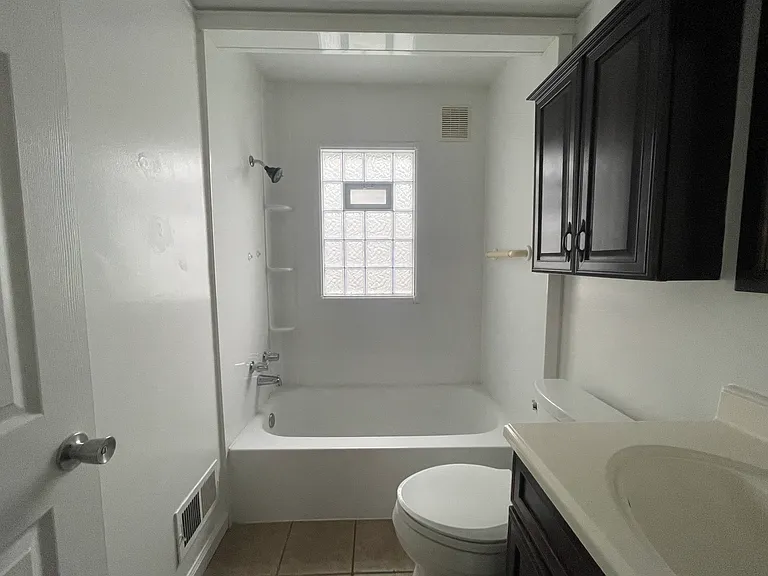 24621 Cherry St — Photo 14