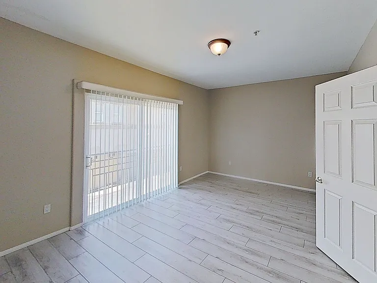 5210 Premiere Hills Cir #119 — Photo 9