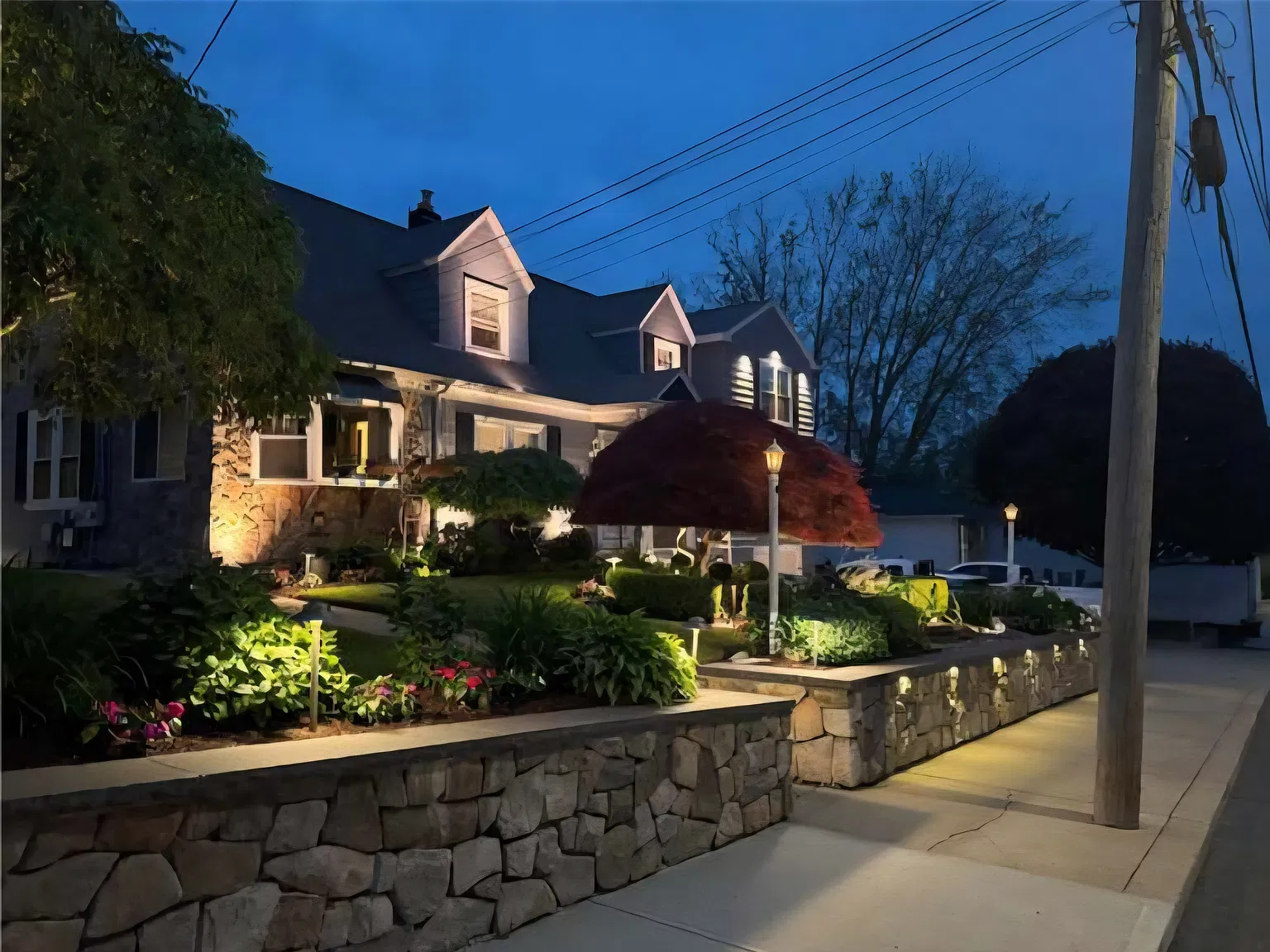 62 Andrews Ave — Photo 1