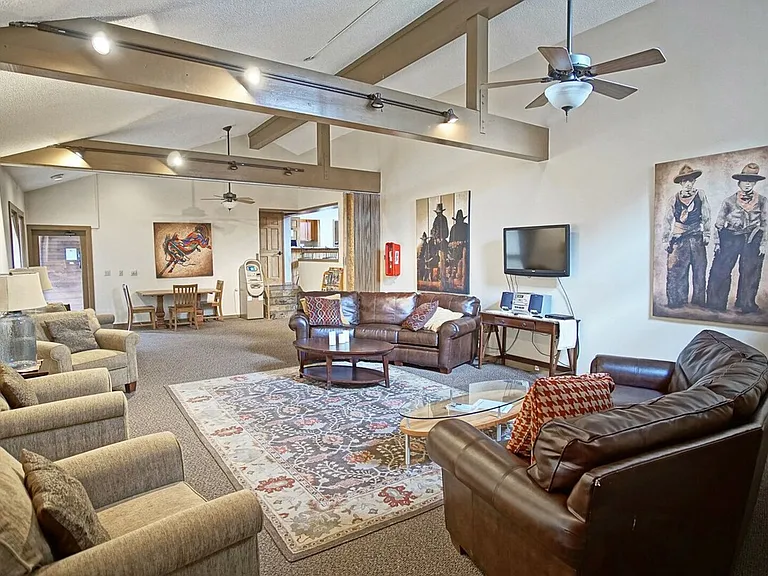 Building's Lounge