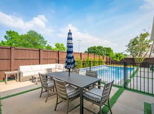 6042 Vanderbilt Ave, Dallas, TX 75206