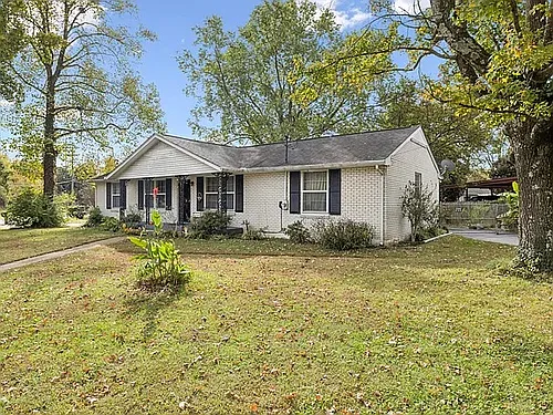 3831 Dewain Dr Photo 1