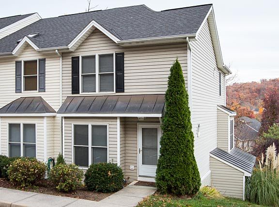 2427 Avalon Woods 