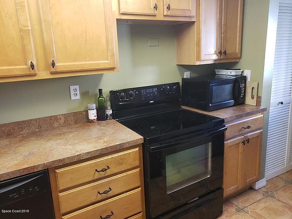 4th image of 640 N Atlantic Ave #2