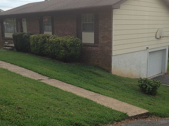 2nd image of 6909 Echo Glen Dr