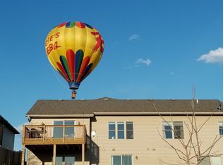 3344 Bridgeview Dr SE, Rochester, MN 55904