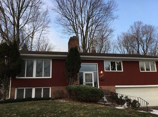 2020 Hartley Rd, Duluth, MN 55803