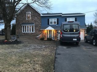 136 Lower Holland Rd, Southampton, PA 18966