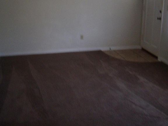 4th image of 808 Askew Dr