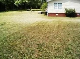 230 Rose Ave, Camden, TN 38320