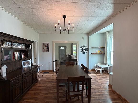 5th image of 607 N Plum St