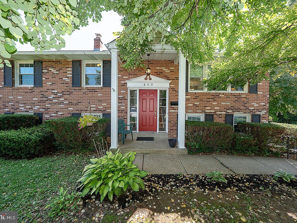 1st image of 623 N Morton Ave