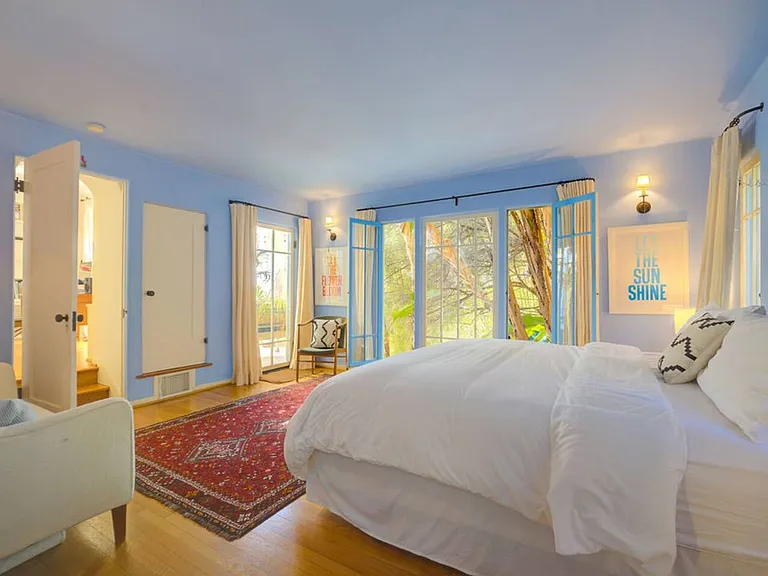 4778 Cromwell Ave — Photo 24