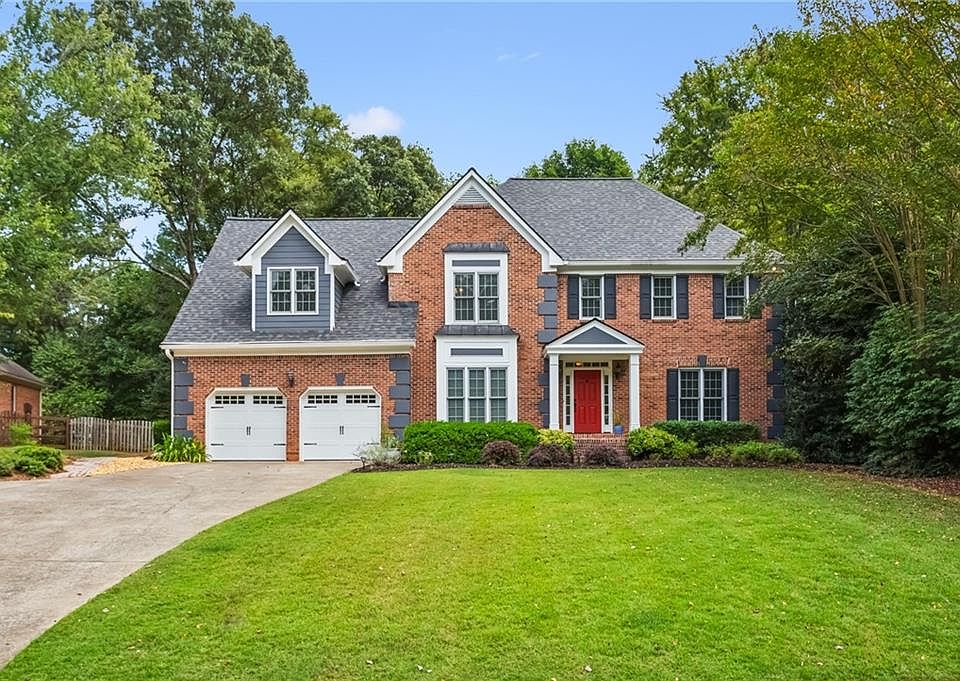 1st image of 1321 Idlewyld Dr SW