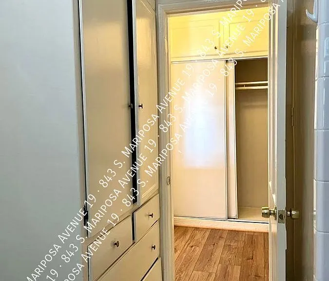 843 S Mariposa Ave #19 — Photo 14