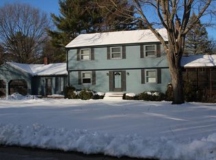 10 Daniels Rd, Wenham, MA 01984