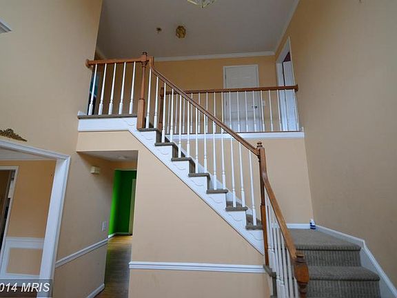 2nd image of 3012 Silver Lake Ct