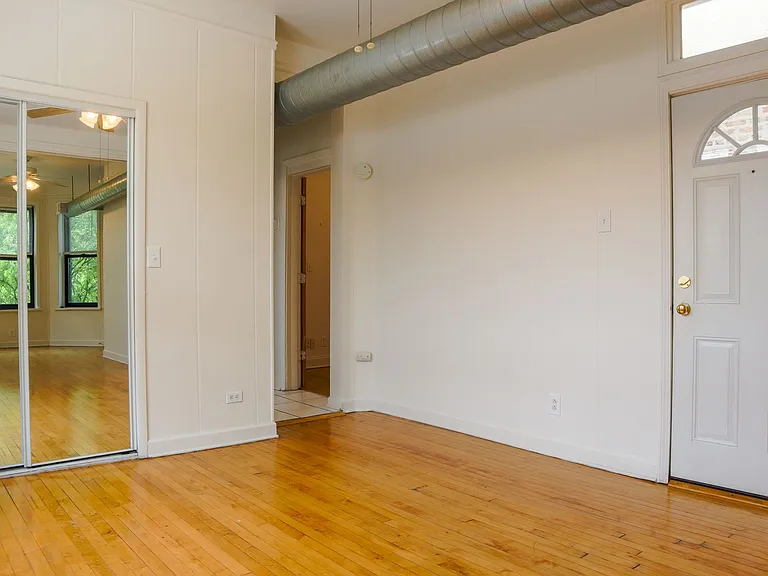 846 S Loomis St — Photo 33