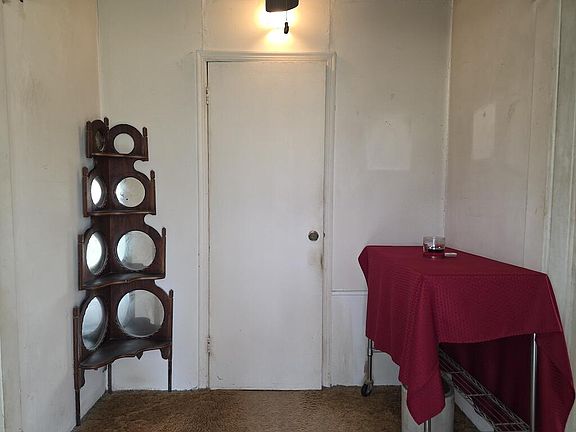 5th image of 535 Waterworks Rd