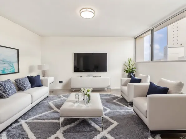 5180 Likini St APT 1604, Honolulu, HI 96818