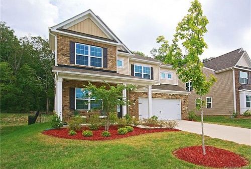 3rd image of 5920 Stirlingshire Ct