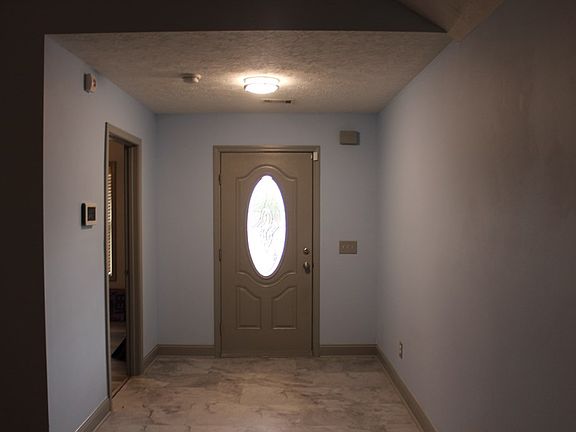 2nd image of 43 Cedarwood Ct
