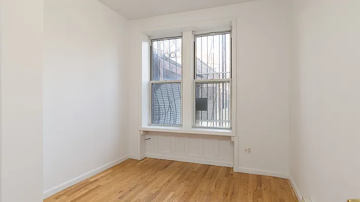 Rented by Nooklyn NYC LLC | media 20