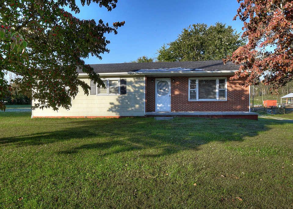 1st image of 303 Bethel Dr