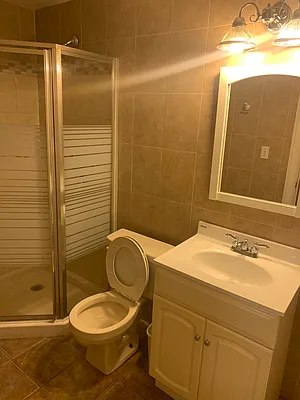 Rented by Voro New York | media 28