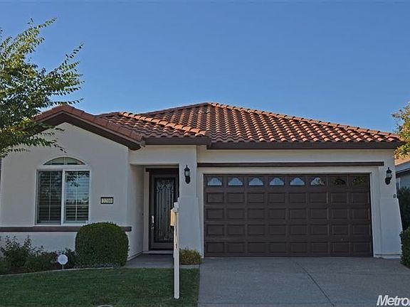 2nd image of 2210 Ashton Dr