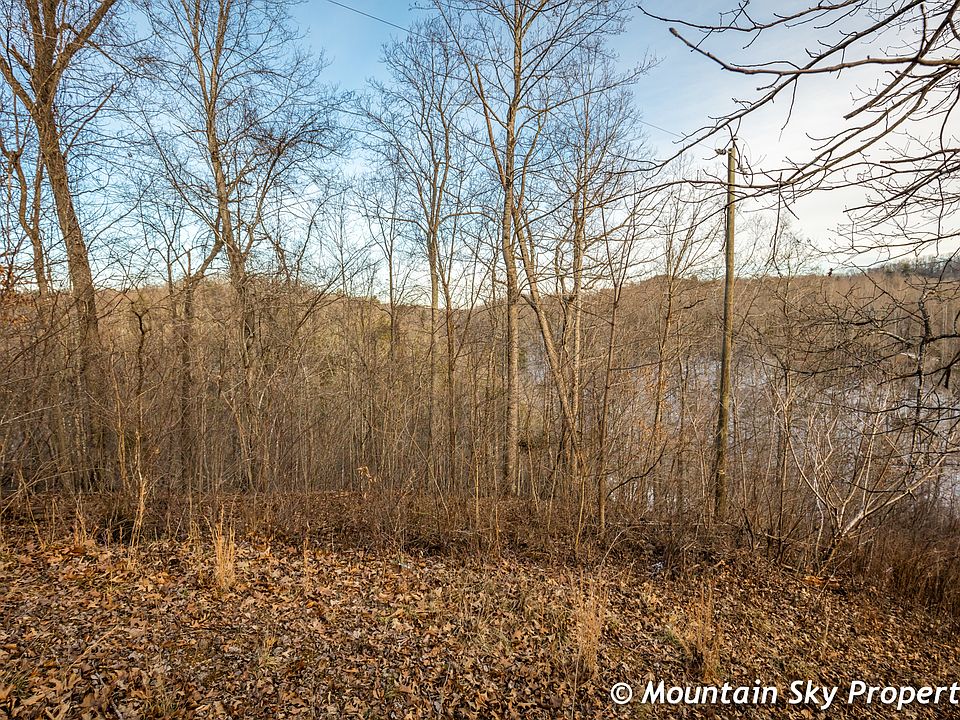 1st image of Cabin Land Dr